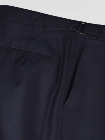 11PW – Pantalon bleu marine